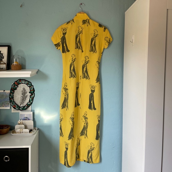vintage betsey johnson pin up yellow high side slit dress button up stand collar - Picture 2 of 8